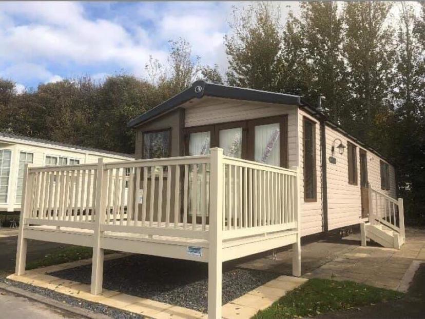 Campsite Haven Lakeland 3 Bed Luxury Caravan Flookburgh